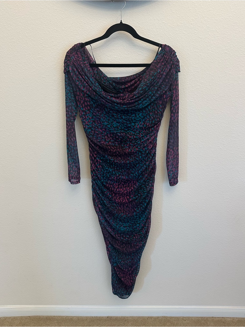 Express Ruched Long-Sleeve Off-Shoulder Dress in Teal & Plum